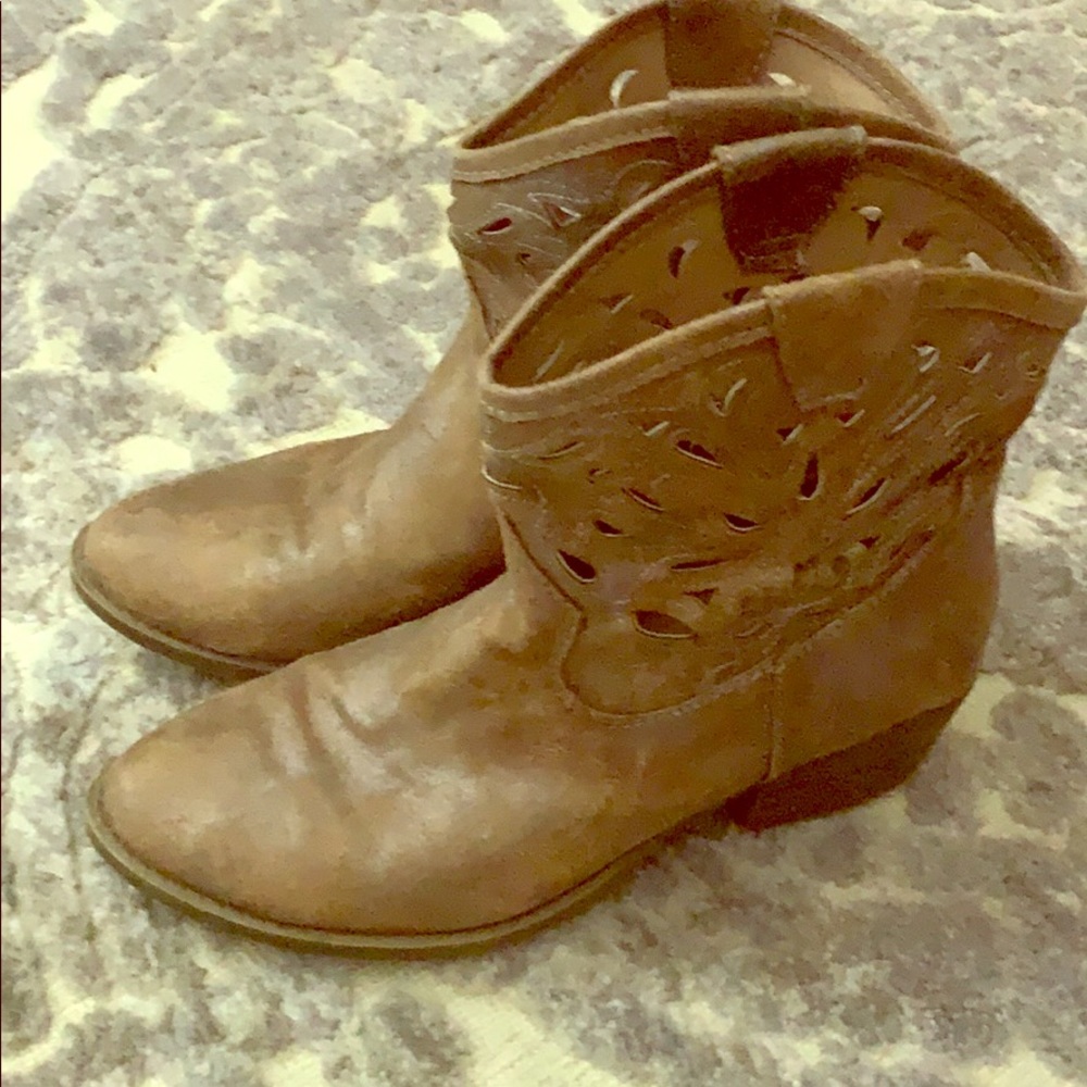 Ankle cowboy boots